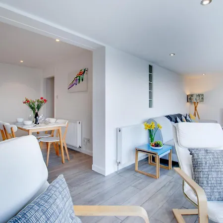 Apartment Flat 1 Holmesdale